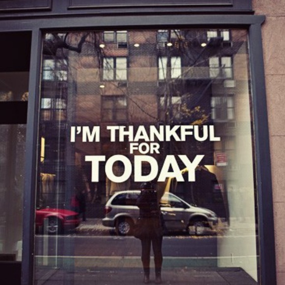 Meet your Posher, GEE - Picture 4 of 6